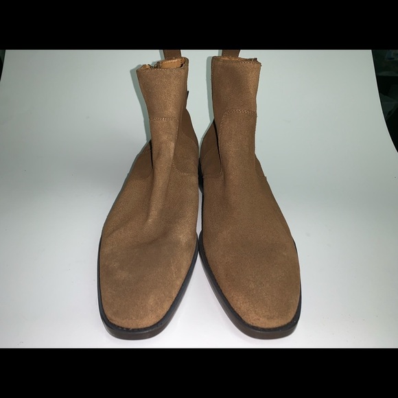 Zara Leather boots without lacing. Suede. Brown..